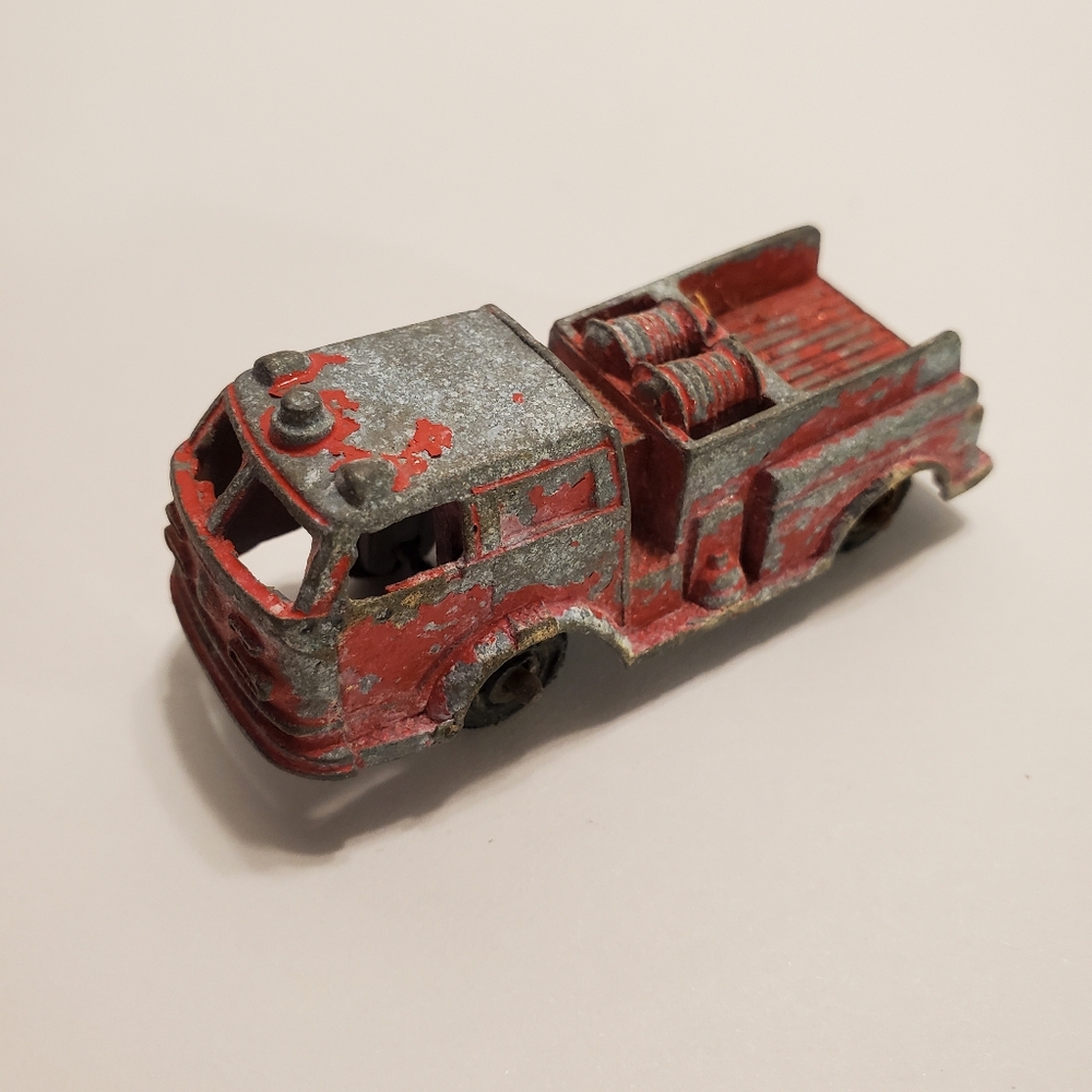Tootsietoy Pumper Red Firetruck Die Cast Toy Car